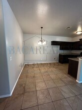 1300a Garden Gate Dr in Yukon, OK - Building Photo - Building Photo