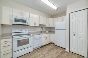 Park at Westminster in Warrington, PA - Building Photo