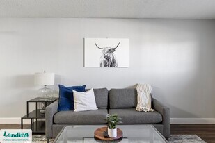 1919 W Tarrant Rd in Grand Prairie, TX - Building Photo