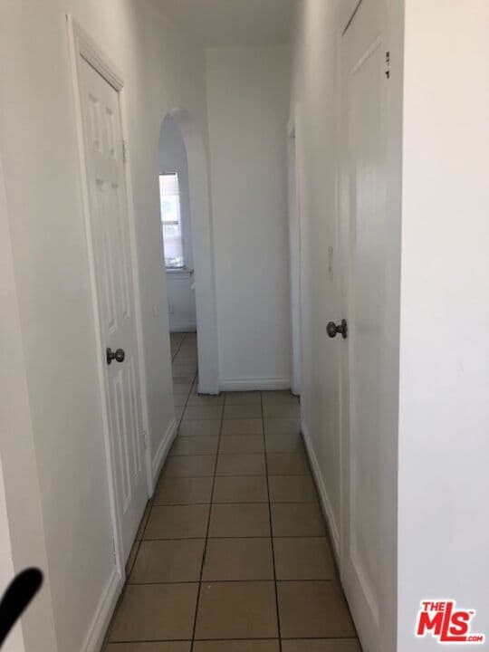 945 E Jefferson Blvd in Los Angeles, CA - Building Photo - Building Photo