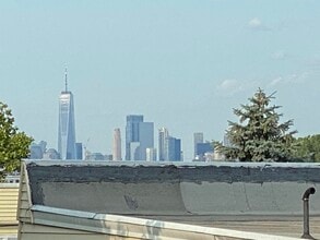 176 Avenue F in Bayonne, NJ - Building Photo - Building Photo