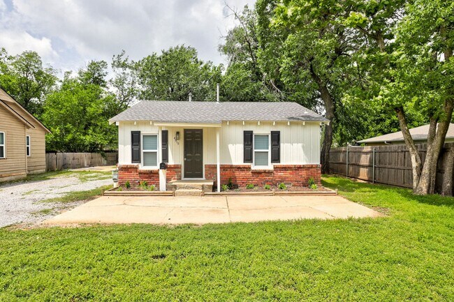 4913 N Willow Ave in Bethany, OK - Building Photo - Building Photo