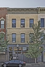 1832 S Halsted St in Chicago, IL - Foto de edificio - Building Photo