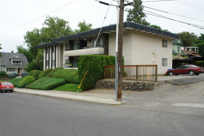 Madison Terrace in Spokane, WA - Foto de edificio - Building Photo