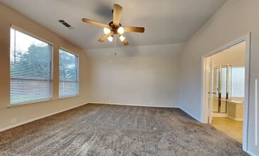 7063 Alcala in Grand Prairie, TX - Building Photo - Building Photo