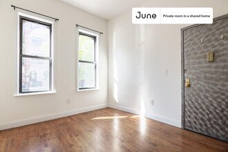 Room in Shared 4 bed/1 bath home in Brooklyn, NY - Building Photo - Building Photo