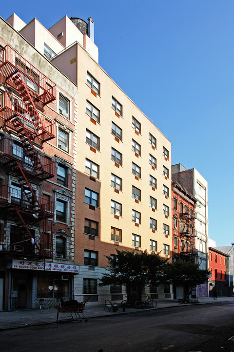 49-51 Ludlow St in New York, NY - Building Photo