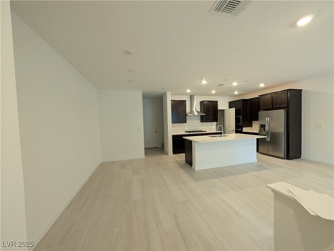 11443 Ethereal Lndg Ave in Las Vegas, NV - Building Photo - Building Photo