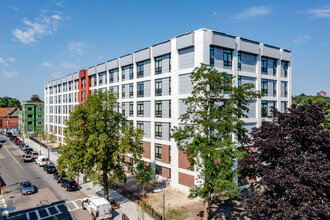 Amory Street Apartments in Boston, MA - Foto de edificio - Building Photo