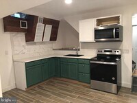 421 W Grange Ave photo'