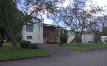 Boulders in Brockton, MA - Building Photo - Building Photo