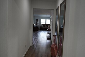 231 Milliner Lp in Hutto, TX - Foto de edificio - Building Photo