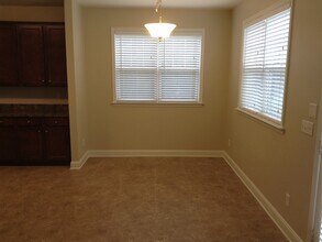 10123 Caldwell Depot Rd in Cornelius, NC - Foto de edificio - Building Photo