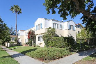 1421-1423 Washington Ave in Santa Monica, CA - Building Photo - Primary Photo