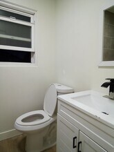 2115-2117 W 103rd St in Los Angeles, CA - Building Photo - Building Photo