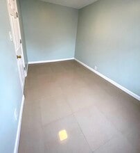 1401 6th St, Unit 2 in North Bergen, NJ - Building Photo - Building Photo