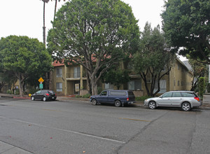 9520 Lucerne Ave in Culver City, CA - Foto de edificio - Building Photo