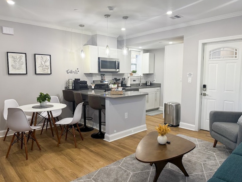 12 Nashua St, Unit 2 in Fitchburg, MA - Foto de edificio