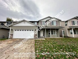 7205 33rd Ave NE in Lacey, WA - Building Photo