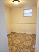 325 E Kensington Ave, Unit 325B in Chicago, IL - Building Photo - Building Photo