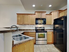 20025 N 20th St in Phoenix, AZ - Building Photo - Building Photo