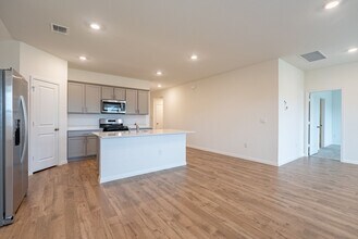 537 Osprey Dr in Leander, TX - Building Photo - Building Photo