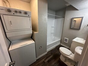 1216 Hughitt Ave in Superior, WI - Building Photo - Building Photo