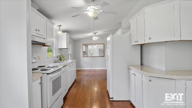 352 Manson Rd in South Hill, VA - Building Photo - Building Photo