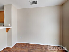 1431 Bittersweet Dr in Beaumont, CA - Building Photo - Building Photo