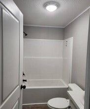 400 Landrey Dr in Vincennes, IN - Building Photo - Building Photo