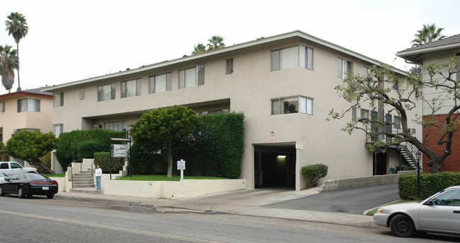 Yorkhouse Apartments in South Pasadena, CA - Building Photo - Building Photo