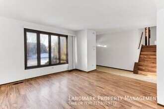 18819 Oakwood Ct in Country Club Hills, IL - Building Photo - Building Photo