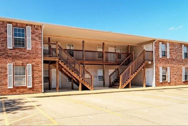 1437 Sligo St in Fayetteville, AR - Building Photo - Building Photo