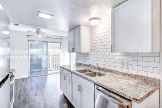 14522 E 13th Ave in Aurora, CO - Building Photo - Building Photo