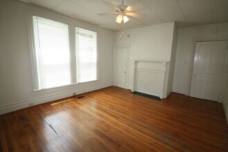 910 Lancaster St in Durham, NC - Building Photo - Building Photo