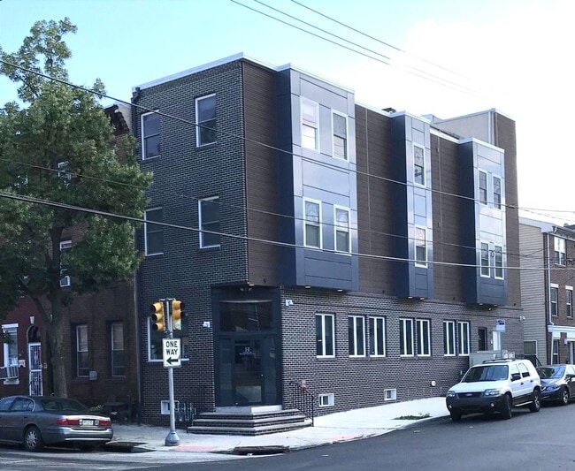 601 N 39th St in Philadelphia, PA - Foto de edificio - Building Photo
