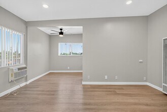 9632 Ball Rd in Anaheim, CA - Building Photo - Building Photo