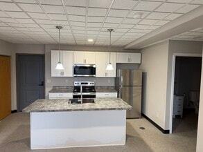 3776 E Hammond Ave in Cudahy, WI - Building Photo - Building Photo