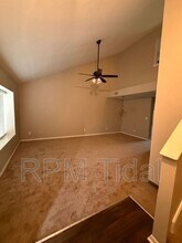 70 Riverchase Dr in Hampton, VA - Foto de edificio - Building Photo