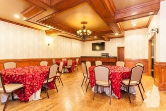 5050 N Sheridan Rd in Chicago, IL - Building Photo - Building Photo