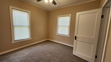 1215 Vattier Street in Manhattan, KS - Building Photo - Building Photo