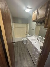 821 Island Ct in Baraboo, WI - Building Photo - Building Photo