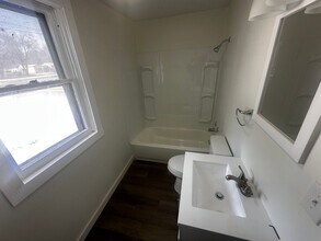 2902 S 19th St in St. Joseph, MO - Foto de edificio - Building Photo