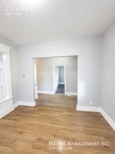 211 Park St in Chatham, ON - Building Photo - Building Photo