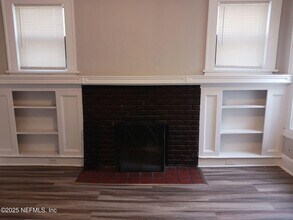 110 E 15th St in Jacksonville, FL - Building Photo - Building Photo