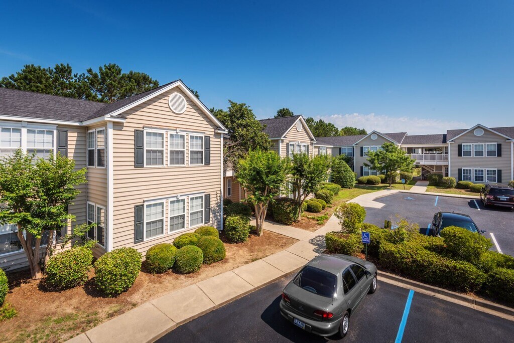 Basswood Apartment Homes Florence, SC Apartments