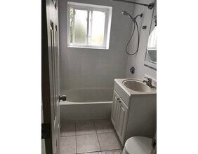 36 Westgate Rd-Unit -4 in Boston, MA - Building Photo - Building Photo