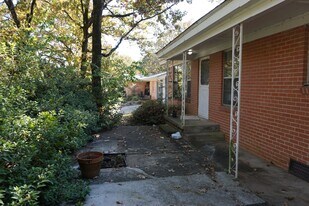 4007 Glenmere Rd in North Little Rock, AR - Building Photo