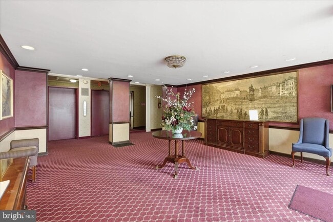 property at 1200 S Arlington Ridge Rd