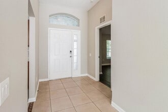 749 Nodding Shade Dr in Brooksville, FL - Building Photo - Building Photo